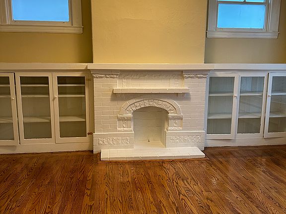 4th image of 136 Guerrero St APT 104