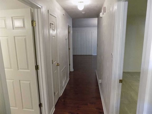 4th image of 4538 Wimbelton Ct