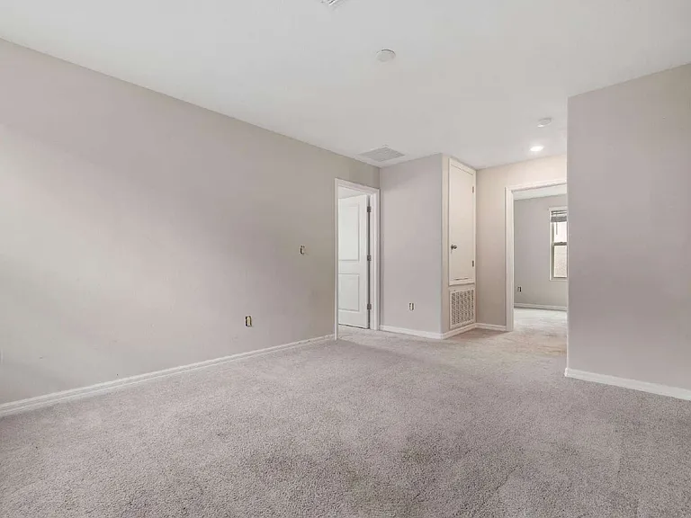 7407 Rosy Periwinkle Ct — Photo 10