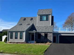 2 Bristol Rd, Narragansett, RI 02882