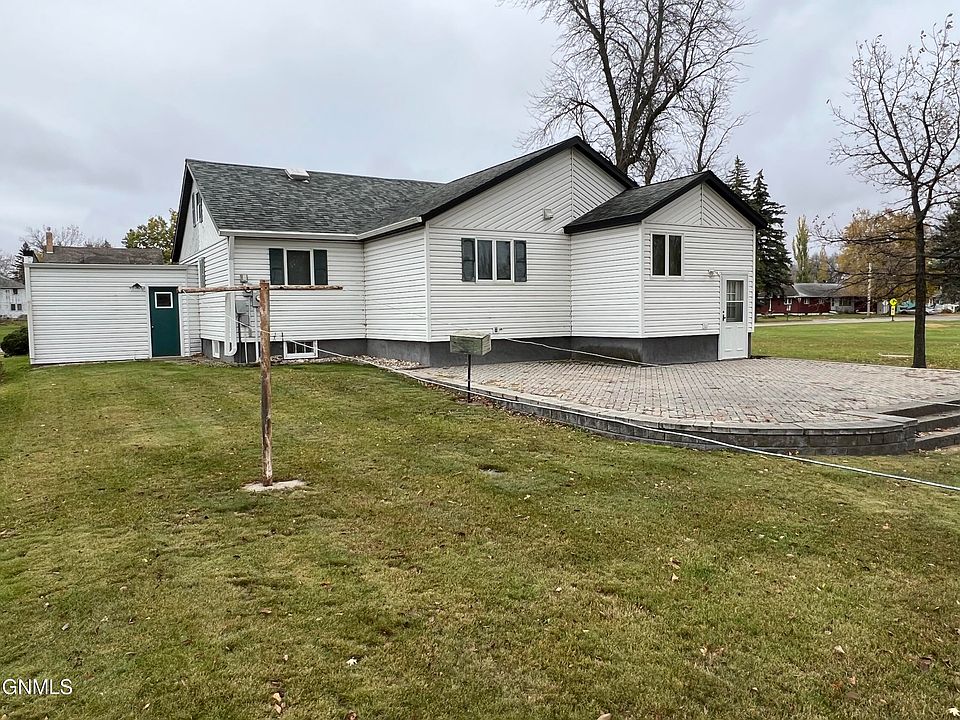 218 1st St NW, Lamoure, ND 58458 Zillow