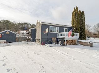 724 South Windsor Street, Royalton, VT 05068