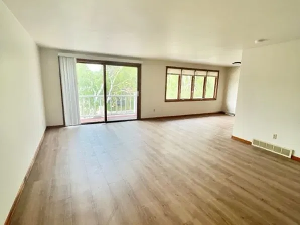 3026 Albert Dr, Green Bay, WI 54311