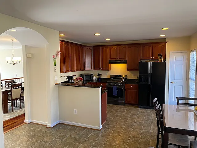 3395 Governors Crest Ct — Photo 9