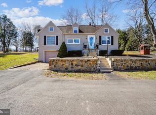 11676 Cemetery Rd, Bealeton, VA 22712