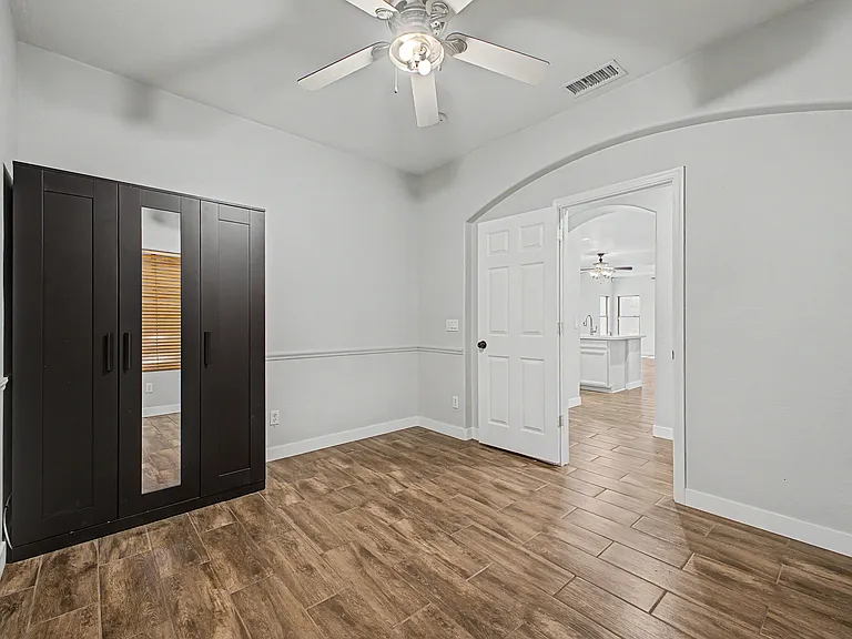 17446 W Yavapai St — Photo 14