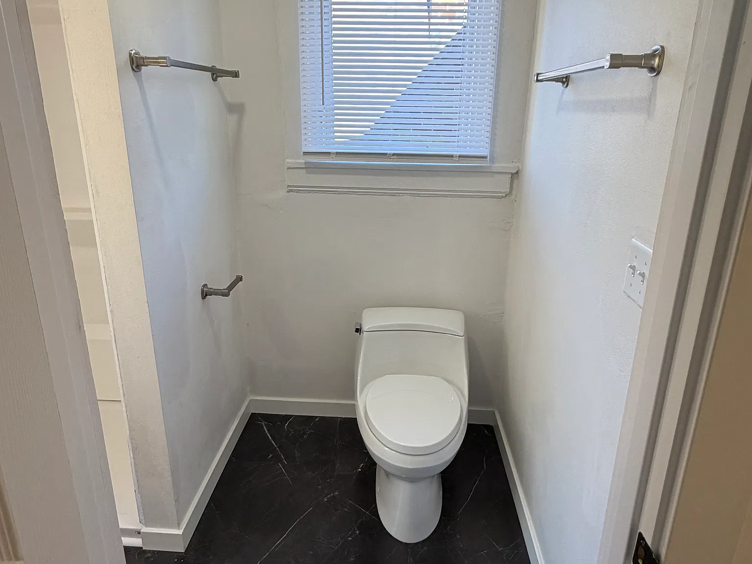 2 bed, 1100 sqft, $1,425 — Photo 3