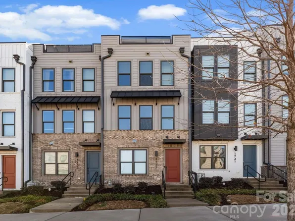 1737 Dunavant St, Charlotte, NC 28203
