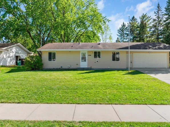 1086 Lowell Dr, Apple Valley, MN 55124
