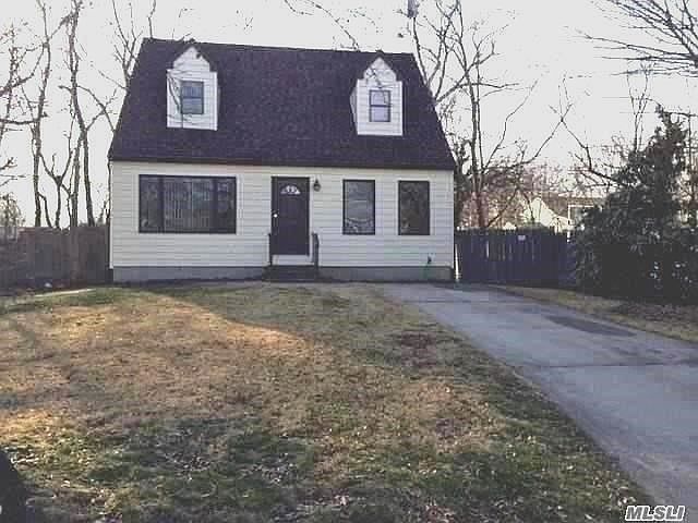 1st image of 5 Huron St