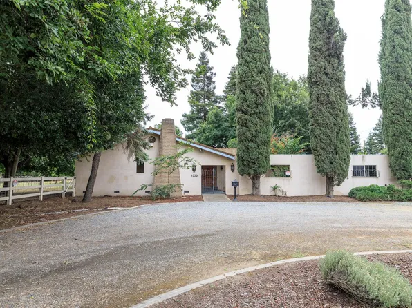 1530 E Linwood Ave, Turlock, CA 95380