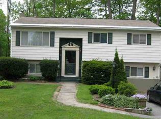 6 Laurel Rd, Fort Edward, NY 12828