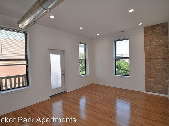 2nd image of 1856 N Western Ave 3r-unit 7378226