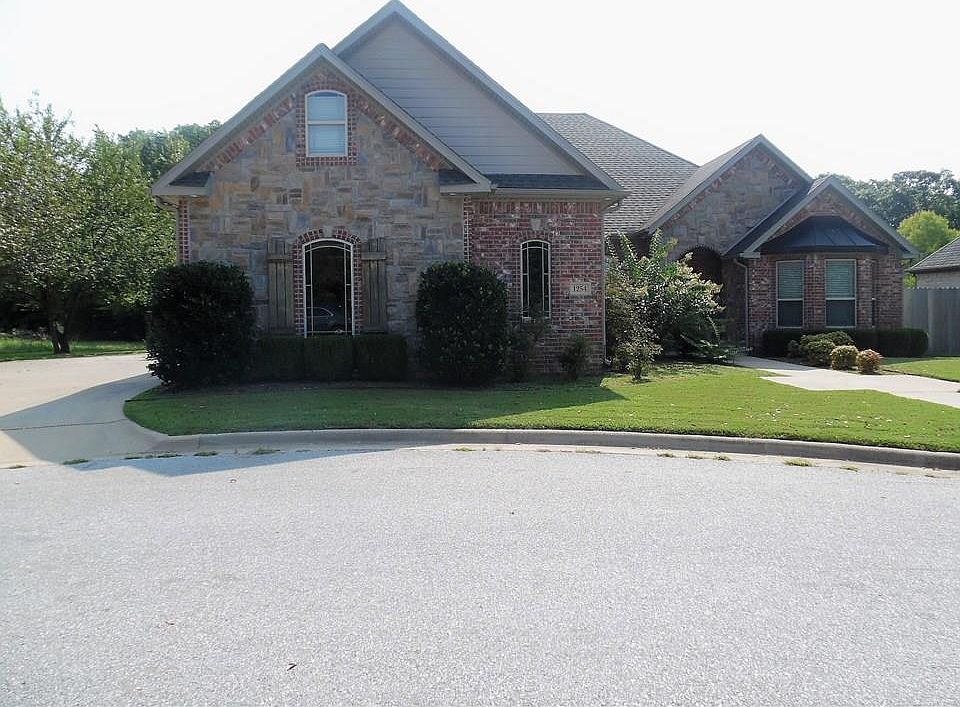 1st image of 1254 S Pinnacle Dr