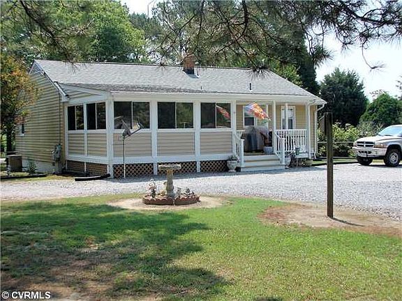 Covered Deck & Fenced Yard