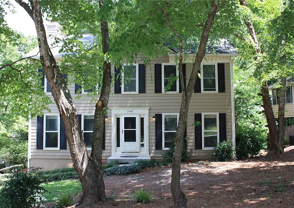 1st image of 2046 Vicksburg Dr
