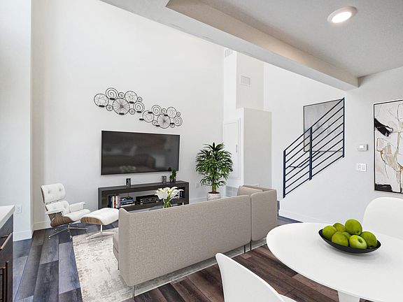 Open Plan Living Room & Kitchen