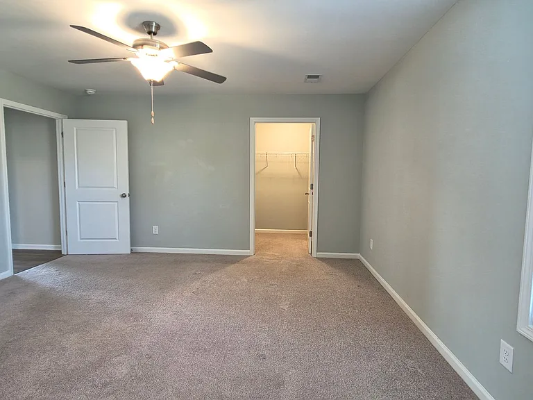 588 Brushwood Dr — Photo 17