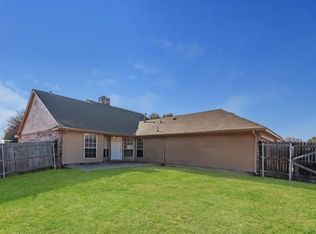 1222 Cypress Ln, Lancaster, TX 75146