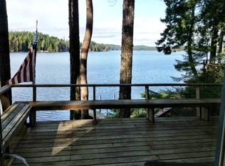 1070 E Mason Lake Dr S, Grapeview, WA 98546