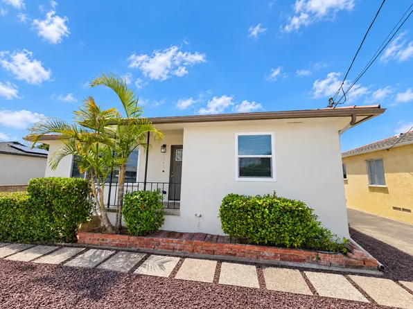 6263 Stewart St, San Diego, CA 92115