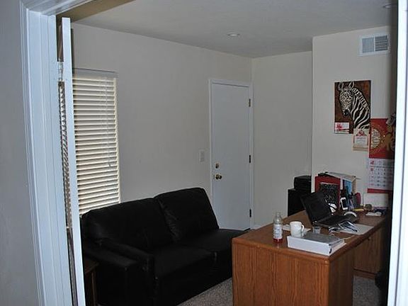 5th image of 8419 Carlin Ave