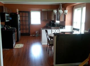 704 S Squirrel Rd, Auburn Hills, MI 48326