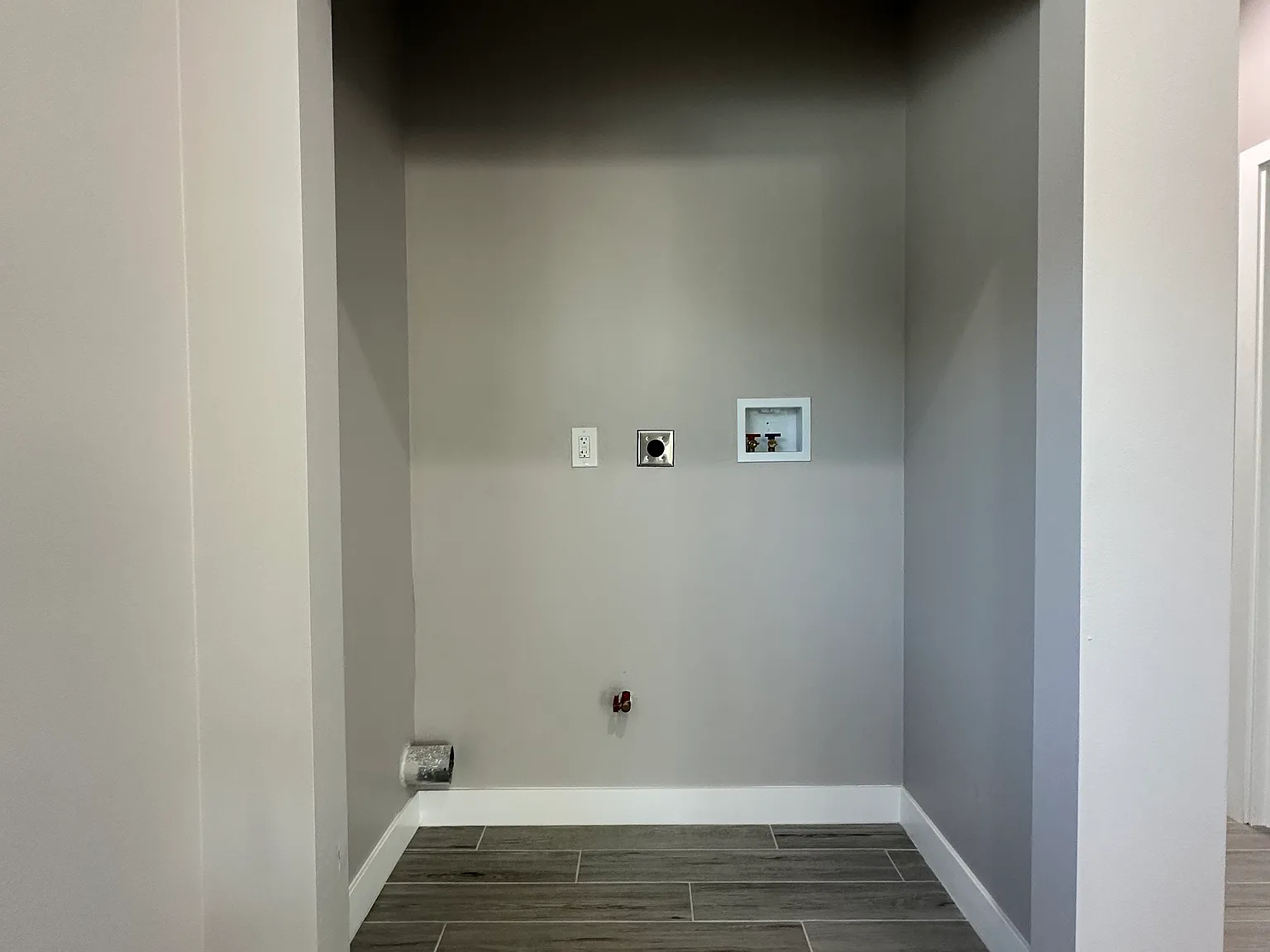 3 bed, 1112 sqft, $3,600 — Photo 4