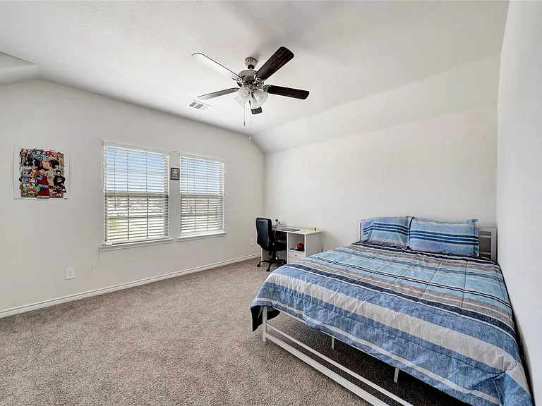 10332 Fall Brook Dr — Photo 16