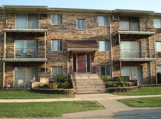 2121 177th St, Lansing, IL 60438