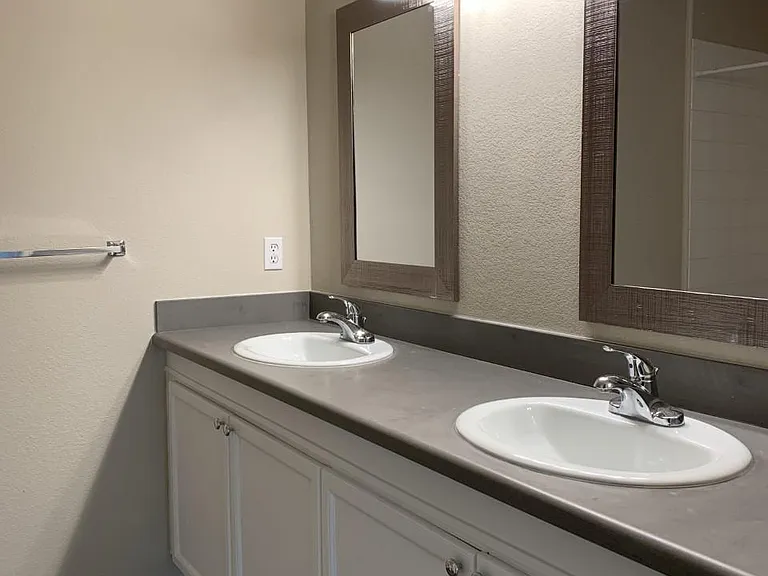 Main Bath