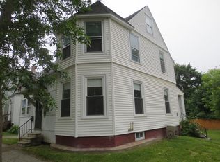 27 Dillingham St, Bangor, ME 04401