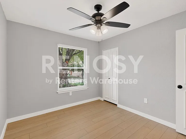 1408 Seely St — Photo 33