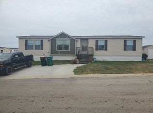 904 23rd St NW, Stewartville, MN 55976