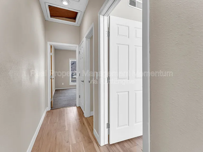 930 E Primrose St #A-2 — Photo 19