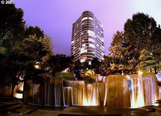 Portland Plaza from Keller Fountain