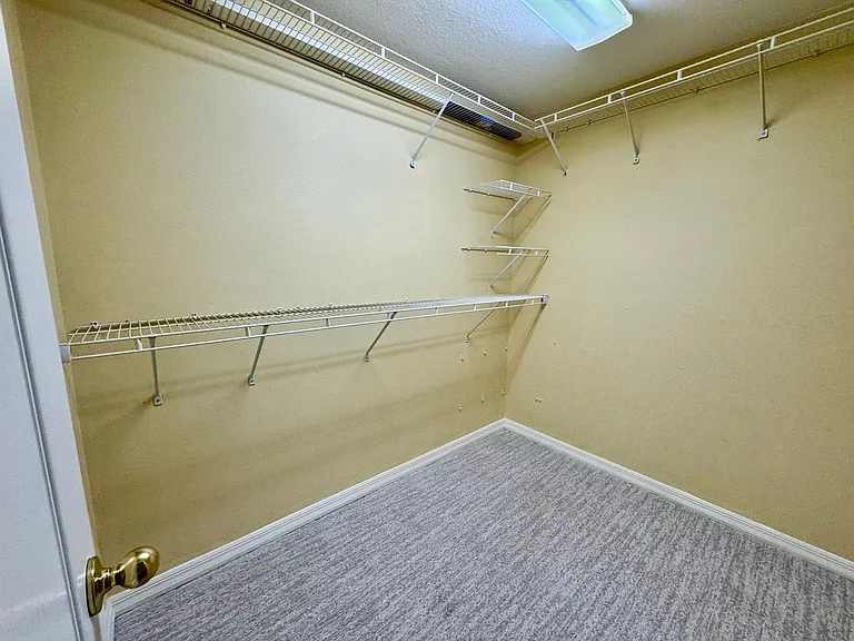 1866 Stafford Springs Blvd — Photo 11