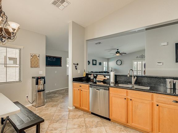 4th image of 2795 W Mira Dr
