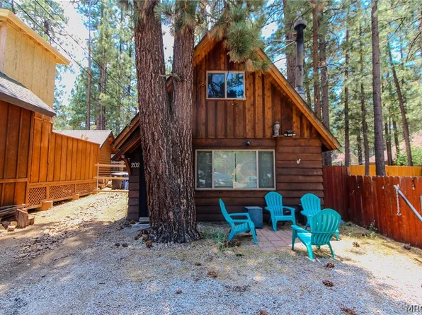 202 W Sherwood Blvd, Big Bear City, CA 92314