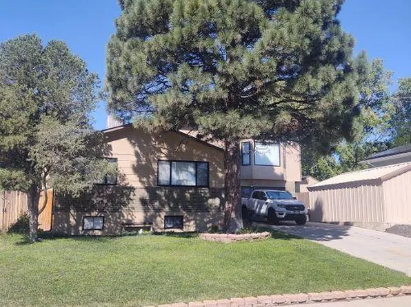 3 Armstrong Ln, Pueblo, CO 81001