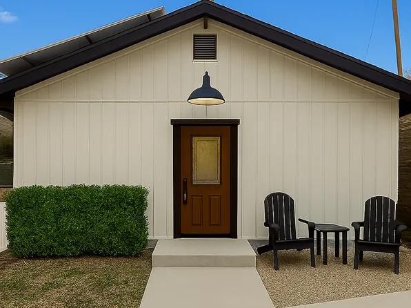 901 S Live Oak Park Rd #B, Fallbrook, CA 92028