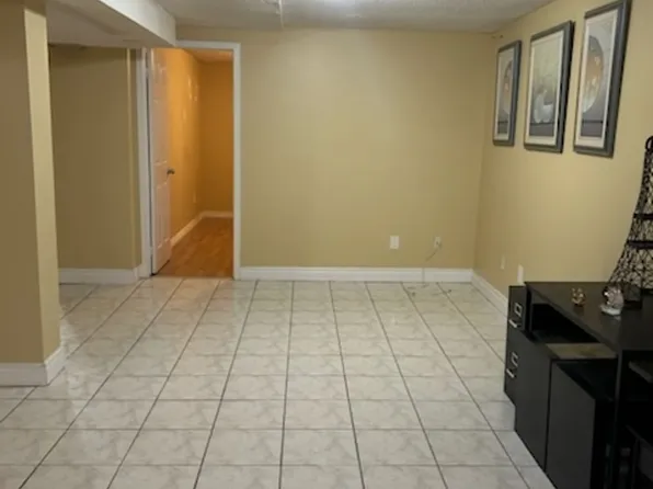 56 William Honey Cres #Basement, Markham, ON L3S 2L2