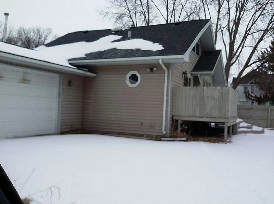 2nd image of 1322 Leavitt St