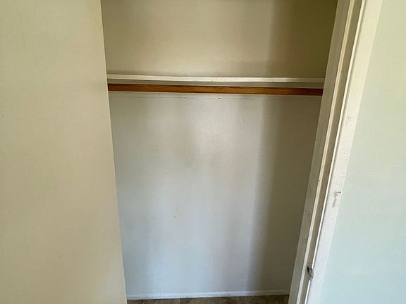 4th image of 2750 N Balboa Ave #6105
