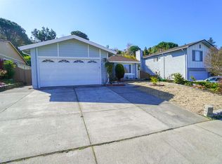 160 Sparrow Dr, Hercules, CA 94547