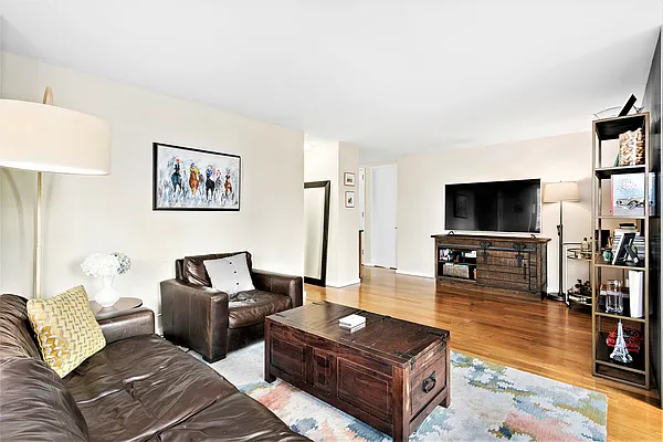 Rented by Compass | media 15