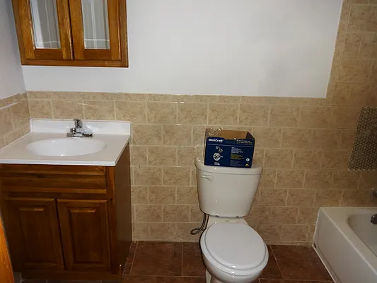 Rented by Blue Egg Realty Corp | media 12