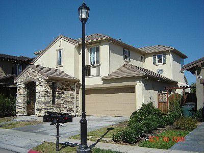 1st image of 489 Bethell Ave