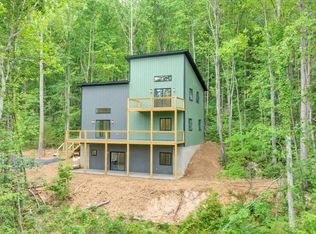 11282 Catawba Rd, Troutville, VA 24175