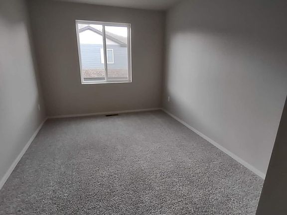 4th image of 6609 4th Street Rd